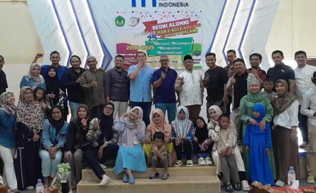Merajut Kenangan, Menguatkan Persaudaraan: Reuni Alumni Angkatan 11 MAN 2 Kota Malang